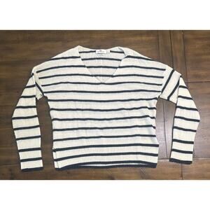 Vineyard Vines Cashmere V Neck Sweater Navy Stripe Womens M READ Holes